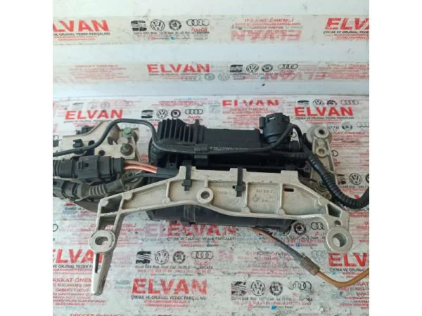 7L0616879A | Havalı Süspansiyon Kompresör Ayağı VAG