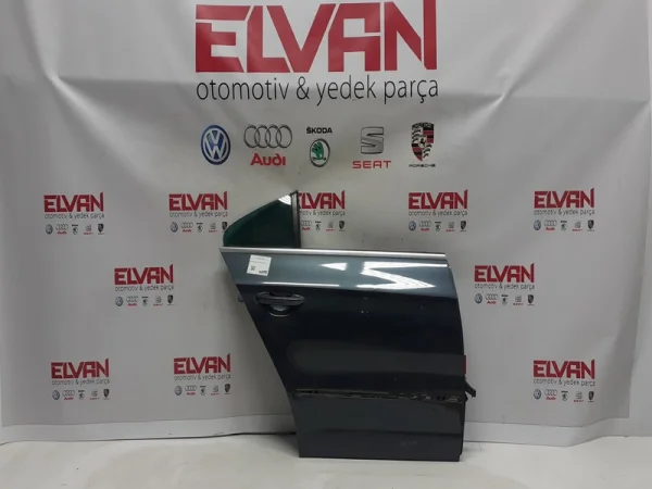 3C8833056A | VW Passat Arka Sağ Kapı Sacı VAG