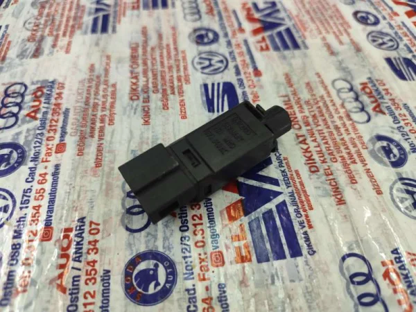 701971848AC | VW Transporter Kablo Tutucusu VAG