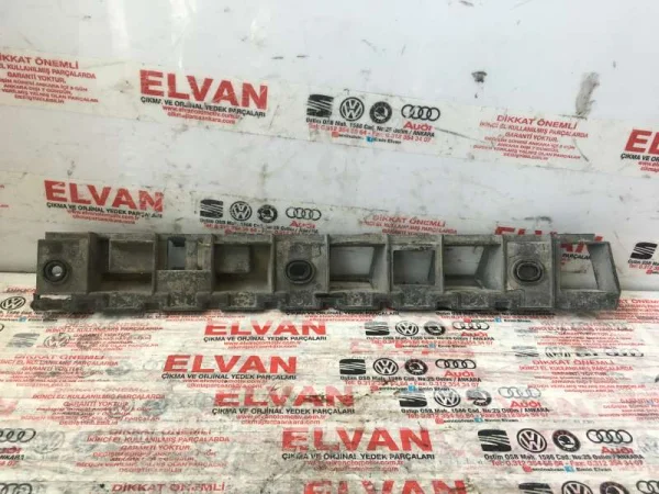 3T5807864 | Skoda Superb Arka Tampon Sağ Destek Braketi VAG