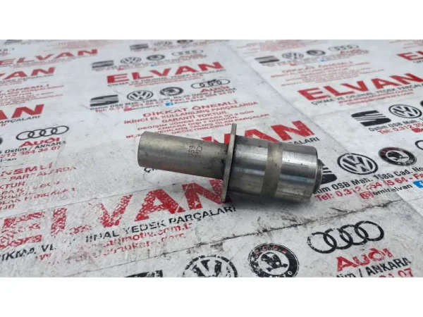 059109341A | Yağ Pompası Mili | VW Phaeton, Touareg - Audi A4, A5, A6, A8 VAG