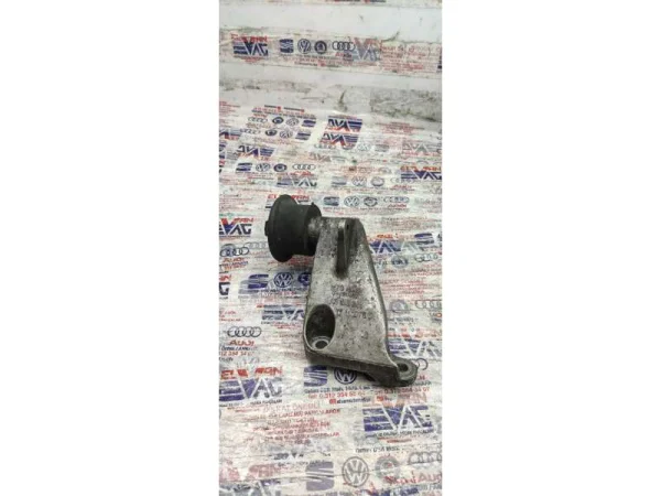 4A0199343 | Motor Takozu | Audi 100 Serisi, A6 VAG