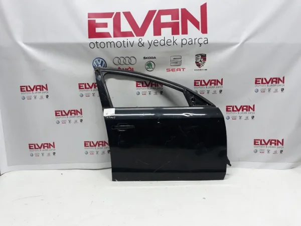 4G0831052 | Audi A6 Sağ Ön Kapı VAG