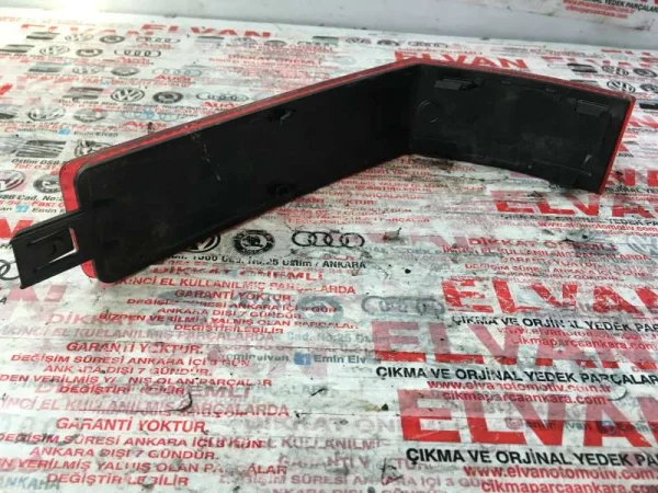 7C0945106 | Arka Tampon Sağ Reflektörü | VW Crafter, E-Crafter VAG