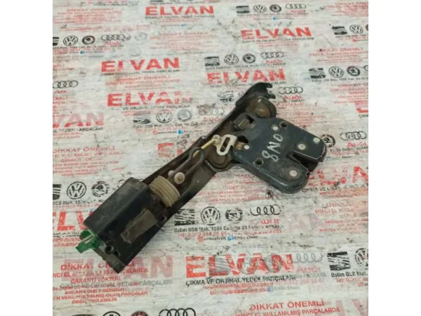 8N0827505A | Audi TT Arka Bagaj Kilidi VAG
