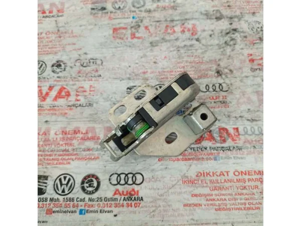 A9067401235 | Arka Kapı Kilidi VAG