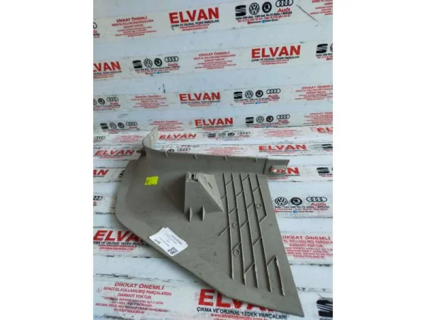 5G1863484A | Sağ Ayak Dayama Yan Kaplaması | VW E-Golf, Golf VAG