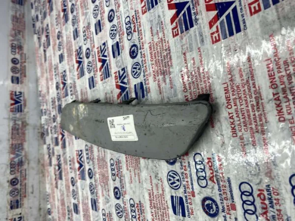 1K0807717B | Ön Tampon Sol Bandı | VW Golf, Jetta VAG