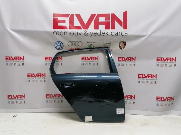5K6833056H | VW Golf Komple Sağ Arka Kapı VAG