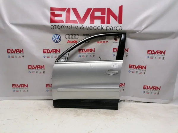 5N0831055A | VW Tiguan Kapı Sacı VAG