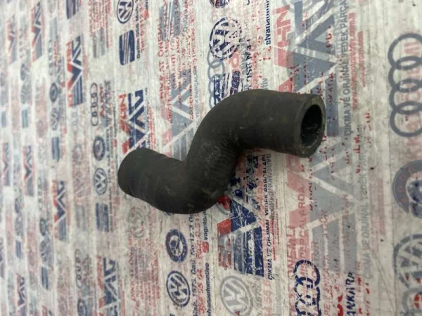 1K0121064 | Soğutma Suyu Borusu | VW Jetta, Vento VAG