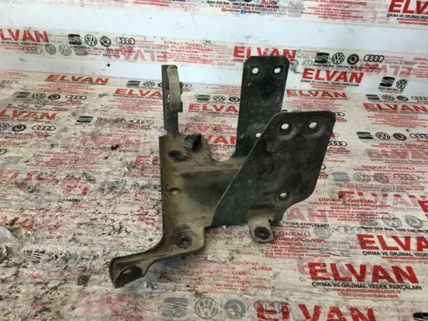 7H0819453C | VW Transporter Webasto Braketi VAG