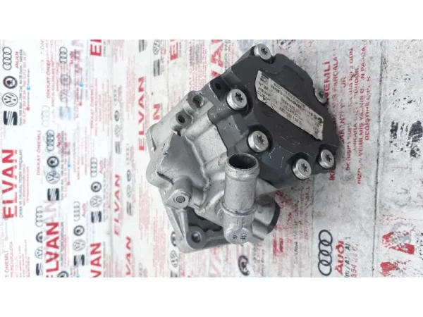 4Z7145156D | Hidrolik Direksiyon Pompası VAG