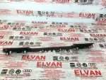 8W1857304A | Audi A4 Multimedya Paneli Alt Çerçevesi - 2