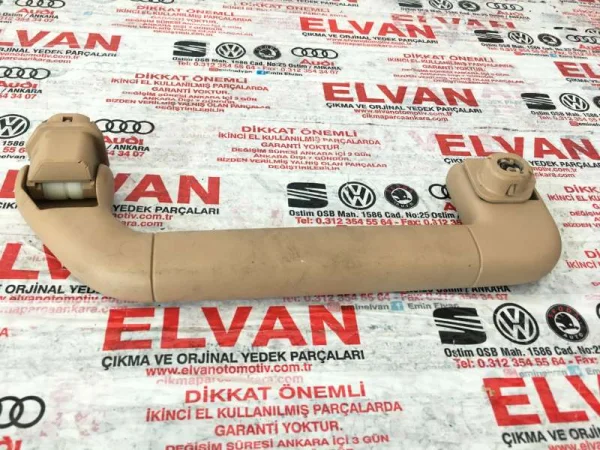 970555608 | Sağ Tavan Tutamağı VAG