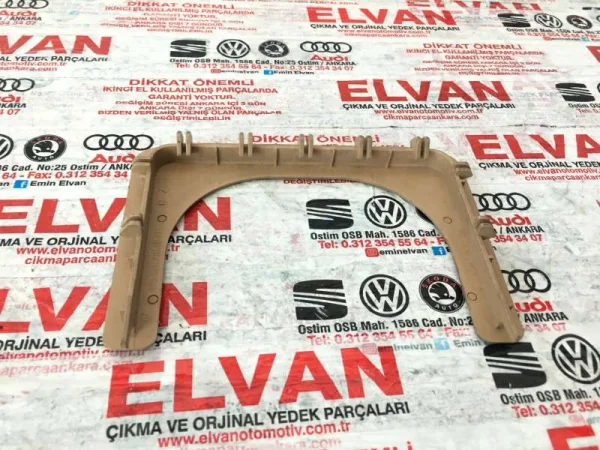 97055171000 | Porsche Panamera İç Trim Kaplaması VAG