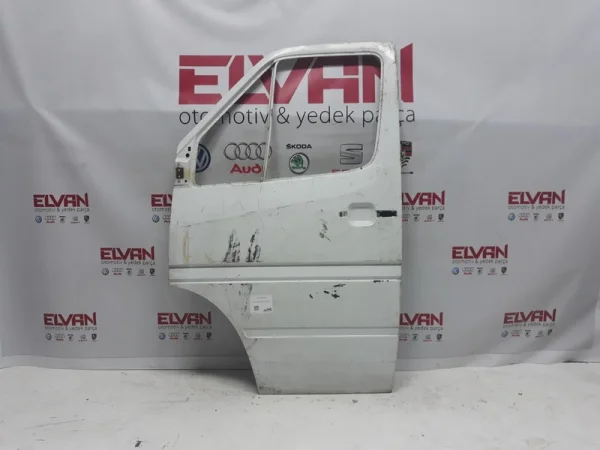7D0831055C | Sol Ön Kapı | VW Caravelle, Transporter VAG