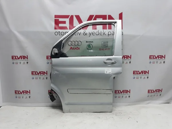 7E5831055E | VW Transporter Sol Ön Kapı VAG