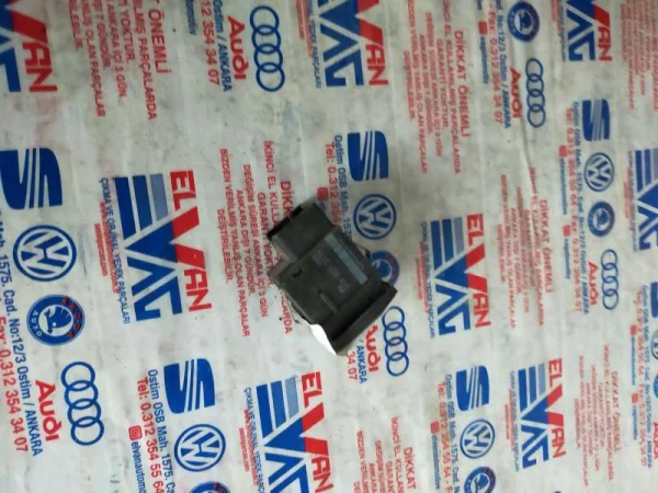 3C0927225A | VW Passat El Fren Düğmesi VAG