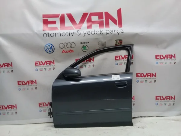 8E0831051J | Audi A4 Sol Ön Kapı VAG