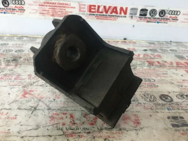 9012412513 | Motor Takozu VAG