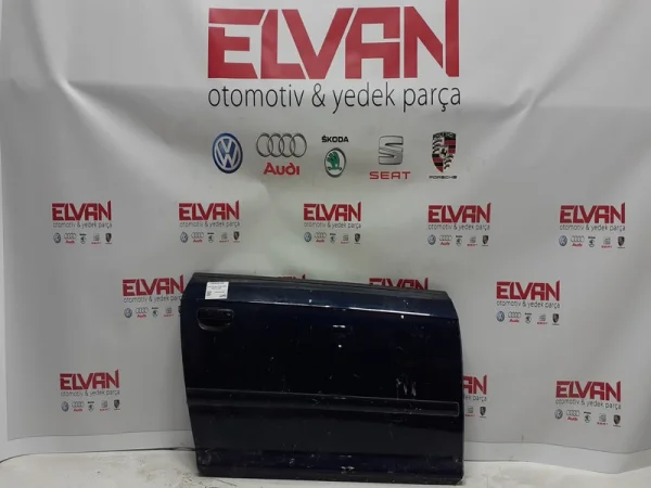 8P3831052C | Audi A3 Sağ Ön Kapı Sacı VAG