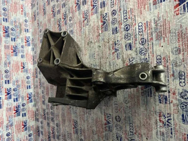 074145169F | Şarj Dinamosu Bağlantı Braketi VAG