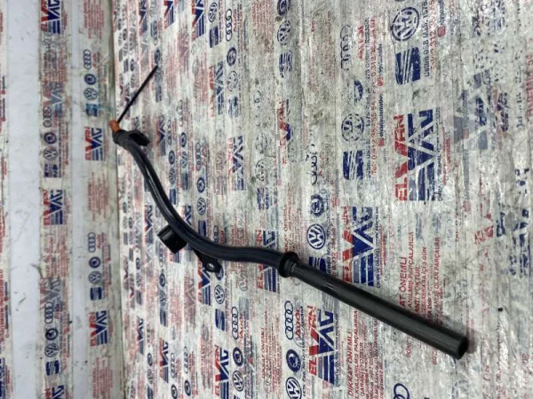03L103634L | Yağ Seviye Çubuğu VAG