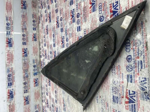 43R001057 | Kapı Camı VAG