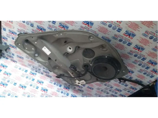 1J4839756E | Elektrikli Arka Sağ Cam Kriko Motoru VAG