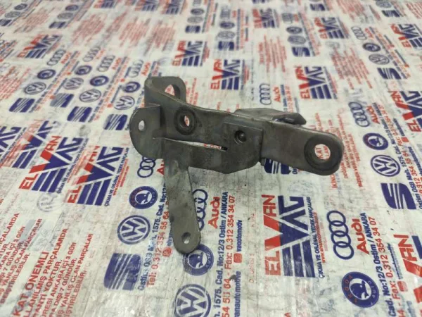 03G103390P | Motor Kapak Bağlantı Sacı | VW Golf, Jetta, Passat, Touran - Seat Altea, Leon VAG