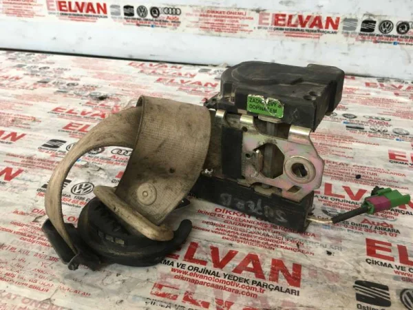 3U5857448 | Skoda Superb Arka Sağ Emniyet Kemeri VAG