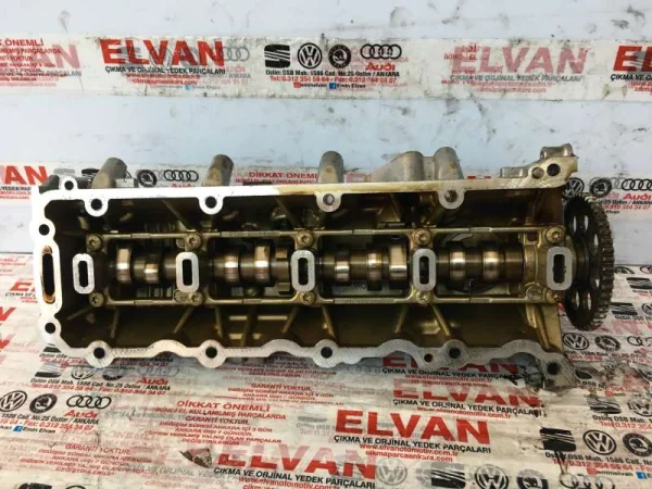 03F103308E | Külbütör Kapağı VAG