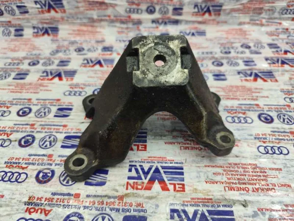 4F0199307M | Audi A6 Sol Motor Takozu Braketi VAG