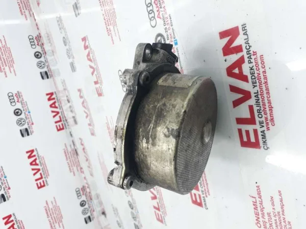 057145100C | Vakum Pompası | VW Passat - Audi A4, A6, A8 VAG