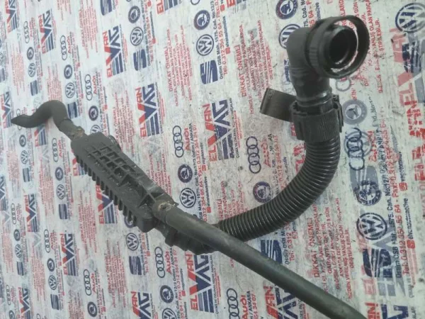 1K0122447FB | Soğutma Suyu Hortumu | VW Eos, Golf, Jetta, Passat, Scirocco, Touran VAG