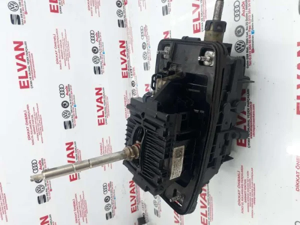8R2713041N | Otomatik Vites Seçici Mekanizması VAG