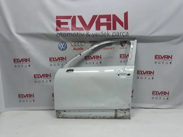 7P0831055 | VW Touareg Sol Ön Kapı Sacı VAG