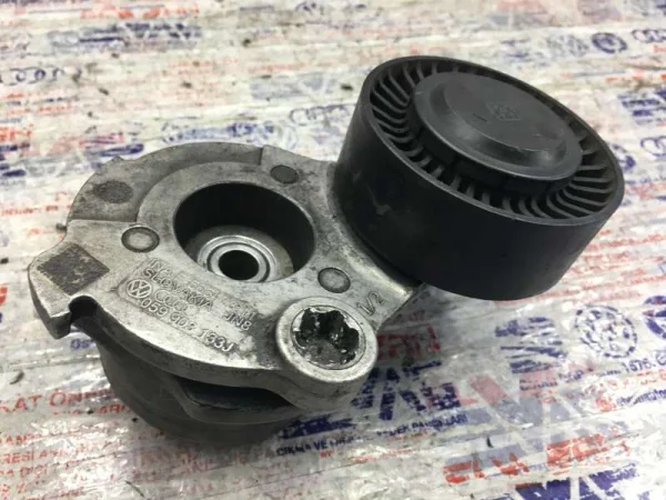 059903133J | V Kayışı Gergi Kütüğü | VW Touareg - Audi A4, A5, A6, A7, A8 VAG