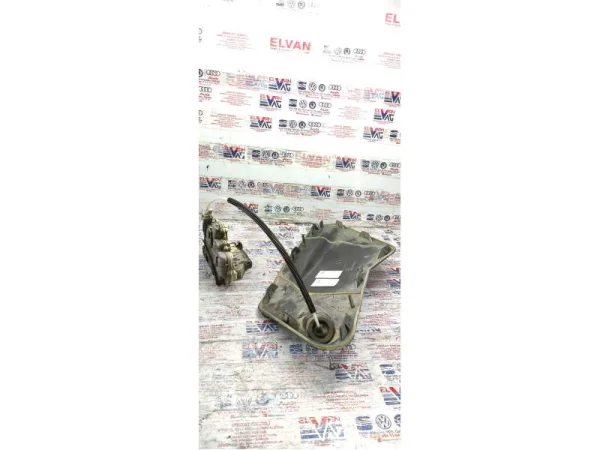 4L0839916A | Audi Q7 Arka Kapı İç Kaplama Kapağı VAG