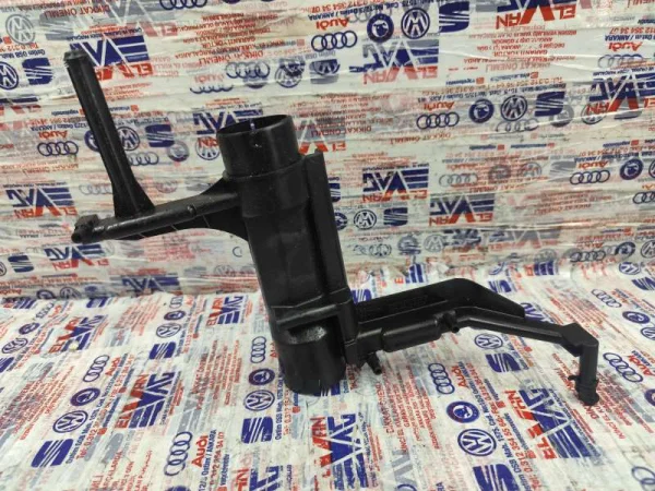 0AW301279B | Şanzıman Yağ Ayırıcı Sacı | Audi A4, A5, A6, A7 VAG