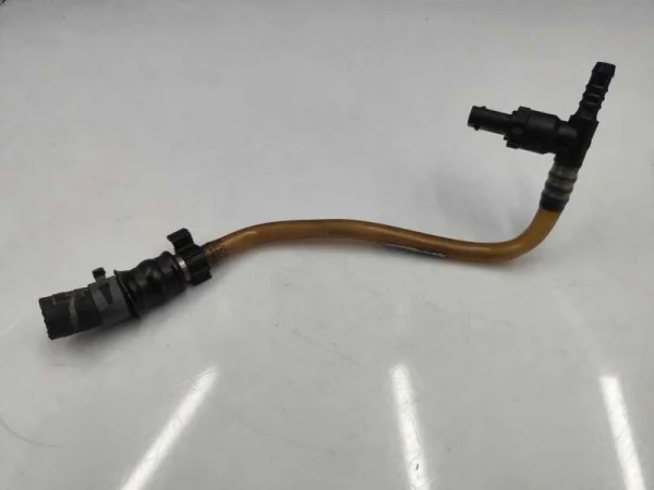 059130299L | Yakıt Borusu | VW Phaeton - Audi A4, A5, Q5, Q7 VAG