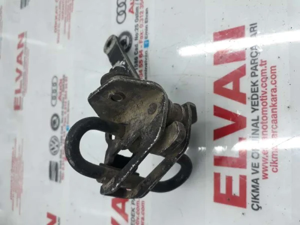 443837249B | Kapı Kilidi Karşılığı VAG