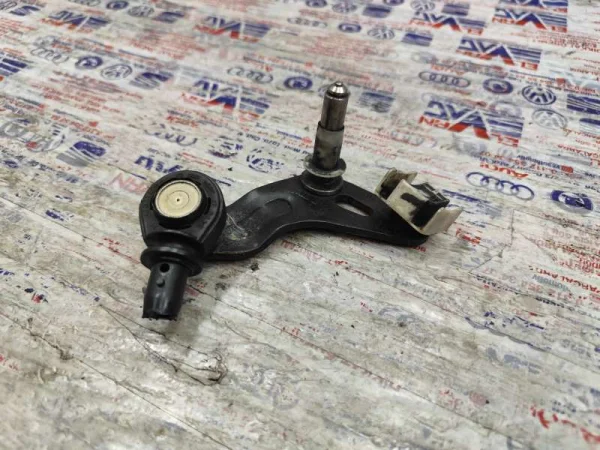 6Q0711201 | Vites Seçici Levye | VW Golf, Polo - Audi A3 - Seat Ibiza VAG