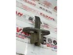 2K0827455A | VW Caddy Arka Kapı Stoperi - 1