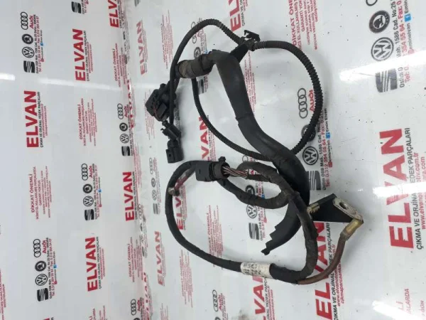 5CU971111A | Direksiyon Kutusu Tesisatı | VW Jetta, Passat VAG