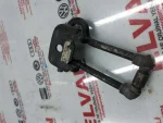 2K0827793A | VW Caddy Arka Kapı Menteşesi - 2