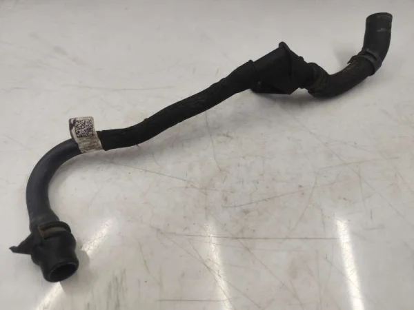 8W0145670E | Audi A4 Soğutma Suyu Borusu VAG