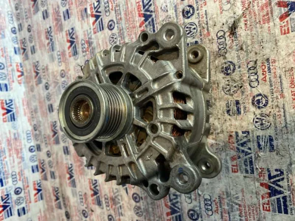 03L903024S | VW Amarok Şarj Dinamosu VAG