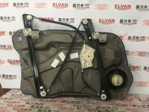 1J4837462E | Ön Sağ Cam Krikosu | VW Bora, Golf, Jetta VAG